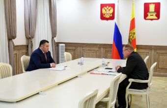 Губернатор Игорь Руденя провел встречу с главой Калининского района Андреем Зайцевым