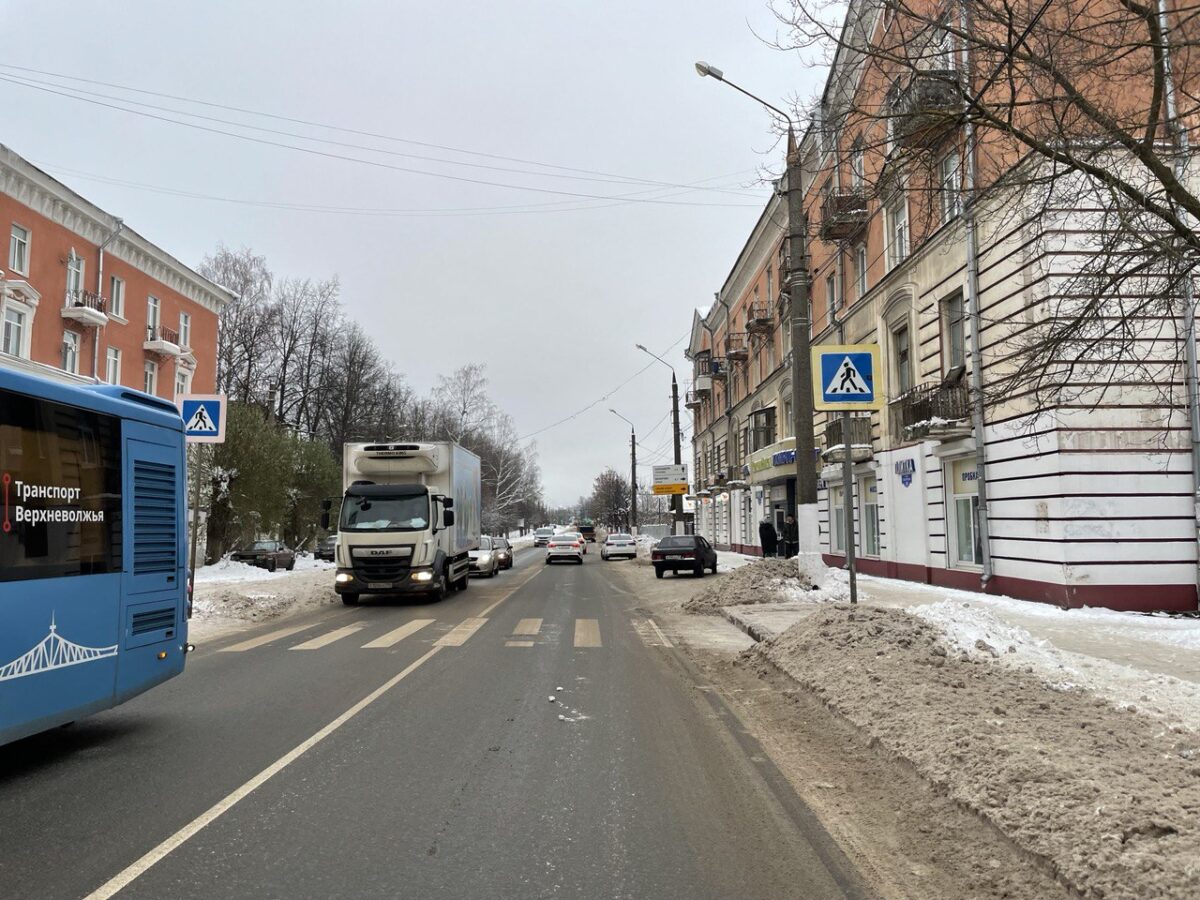 В Твери несовершеннолетний пешеход попал под колеса легковушки