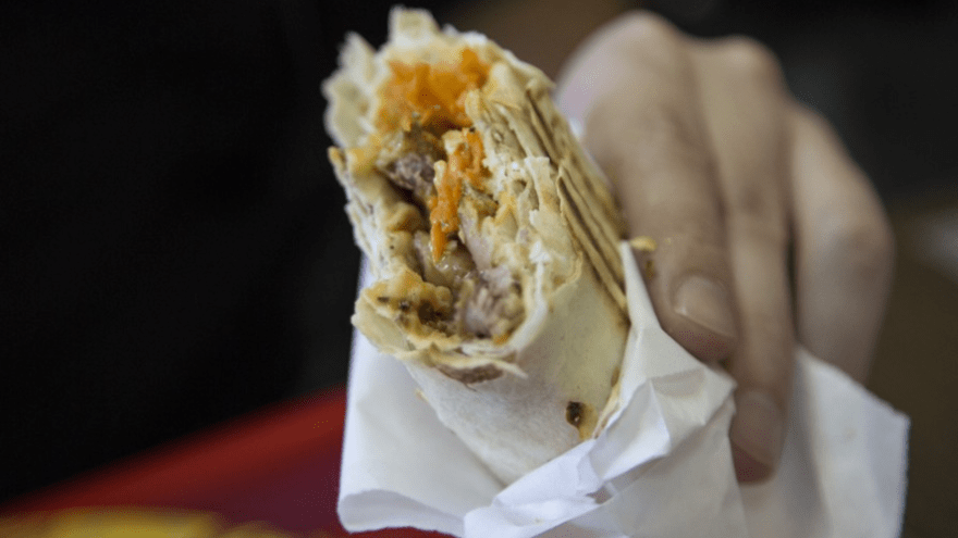 В Твери дети заболели сальмонеллезом из-за некачественной шаурмы