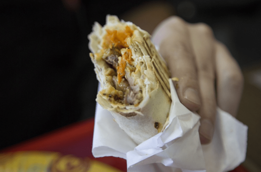 В Твери дети заболели сальмонеллезом из-за некачественной шаурмы В Твери дети заболели сальмонеллезом из-за некачественной шаурмы