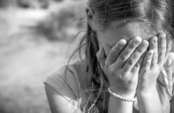 В Тверской области педофил четыре года развращал несовершеннолетних девочек В Тверской области педофил четыре года развращал несовершеннолетних девочек