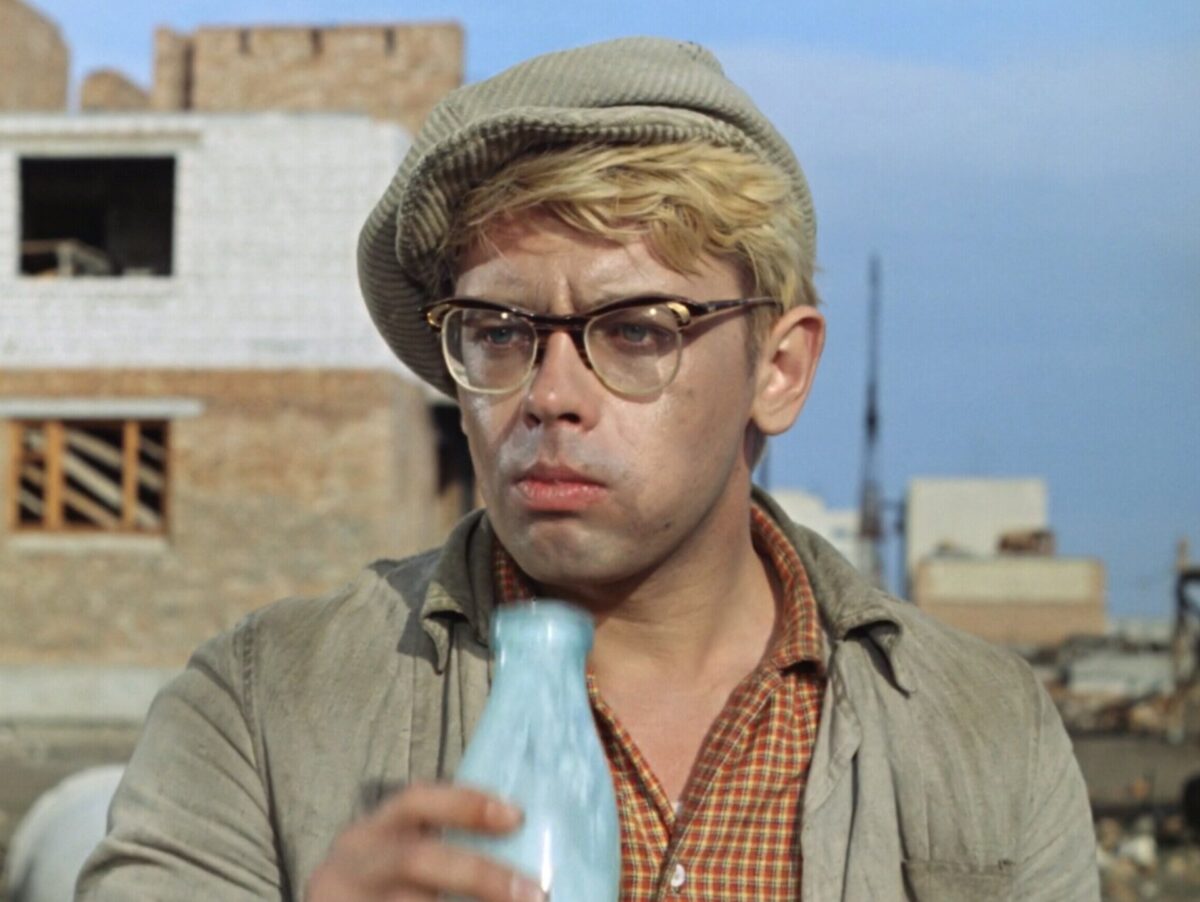 Жителям Тверской области рассказали о последствиях ежедневного употребления кефира