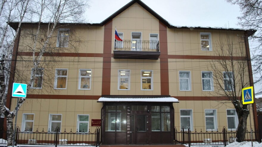 Житель Тверской области напал на дознавателя во время пожара Житель Тверской области напал на дознавателя во время пожара