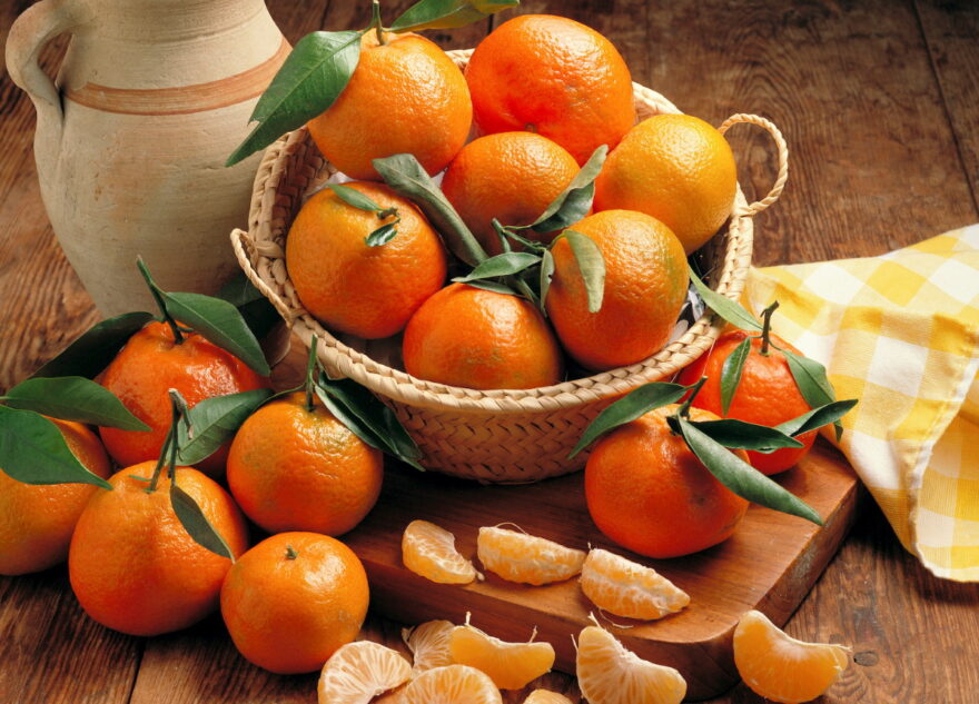 В Роскачестве объяснили, как определить спелость мандаринов