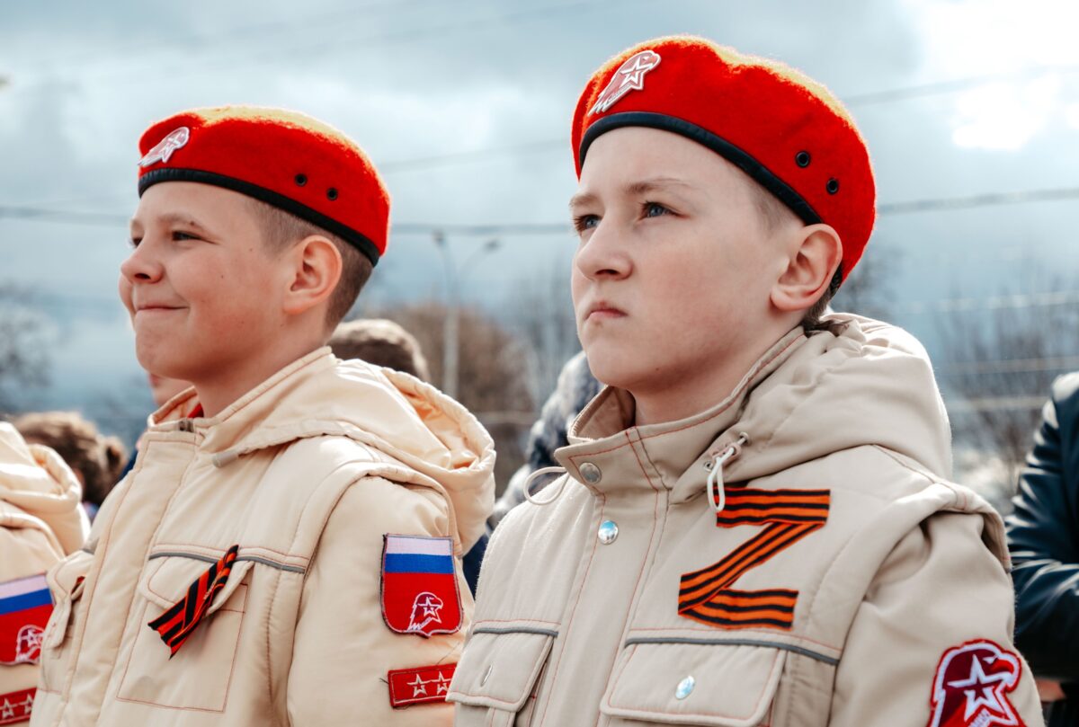 Теперь за осквернение георгиевских лент будут наказывать тюрьмой или миллионными штрафами