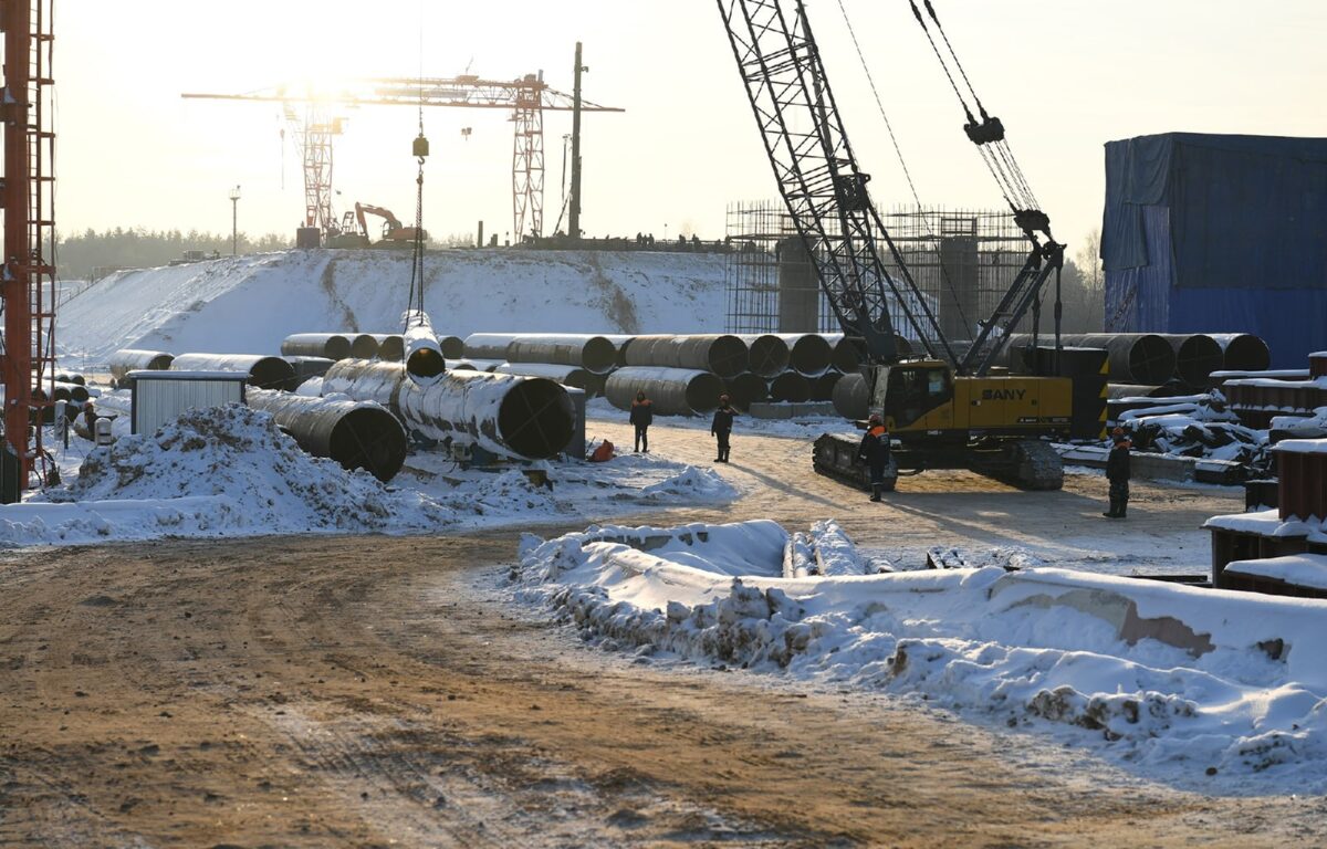 Игорь Руденя и Вячеслав Петушенко провели совещание на площадке строительства Северного обхода Твери