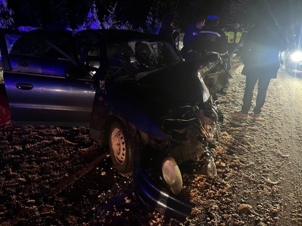 В результате ДТП в Тверской области пострадали два человека