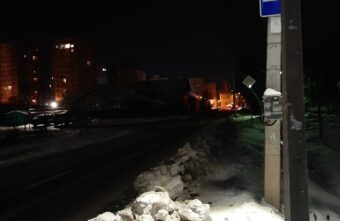 Из-за чистки дорог тверитяне не могут сесть в автобусы Из-за чистки дорог тверитяне не могут сесть в автобусы