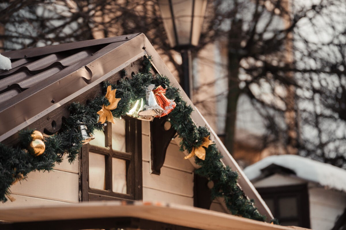 Тверь готовится к открытию Рождественской ярмарки