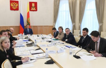 Жителям Тверской области рассказали, как можно получить подарки для новорожденных Жителям Тверской области рассказали, как можно получить подарки для новорожденных