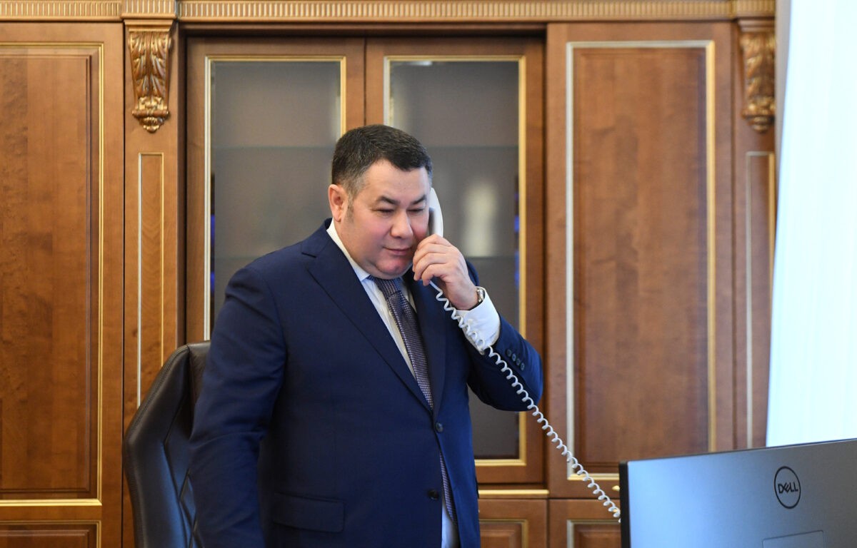 Тверской губернатор Игорь Руденя поздравил со 100-летием Евгению Иванову