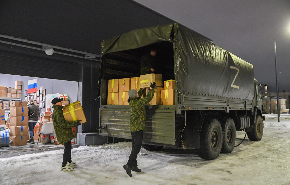 Волонтеры Тверской области продолжают отправлять гуманитарные грузы для участников СВО