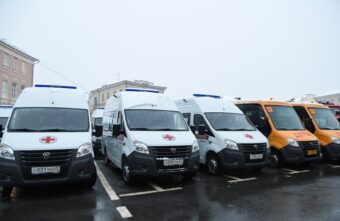 11 школьных автобусов и 16 машин скорой помощи отправятся в муниципалитеты Тверской области 11 школьных автобусов и 16 машин скорой помощи отправятся в муниципалитеты Тверской области