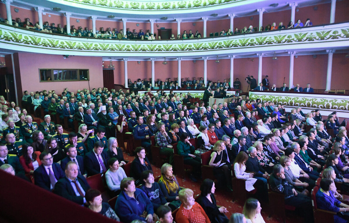 Губернатор Игорь Руденя на встрече с представителями гражданского общества подвел итоги совместной работы