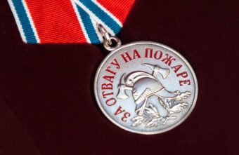 Губернатор Игорь Руденя вручил государственные награды тверским спасателям