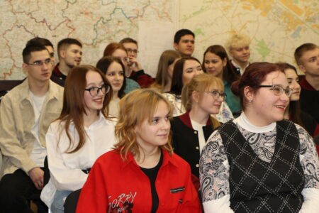 В избирательной комиссии Тверской области определили победителей студенческого квеста В избирательной комиссии Тверской области определили победителей студенческого квеста