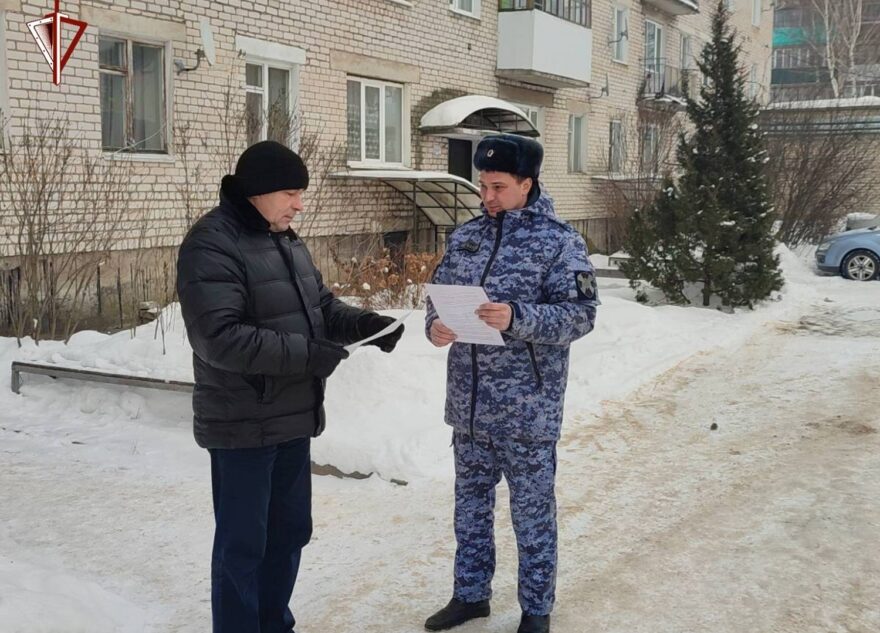 Накануне праздников жителям Тверской области напомнили правила обращения с оружием