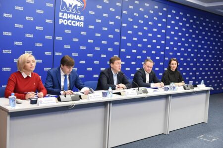 «Единая Россия»: В 2023 году по программе капремонта сдадут более 1,5 тысяч школ «Единая Россия»: В 2023 году по программе капремонта сдадут более 1,5 тысяч школ