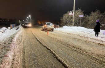 13-летний ребенок попал под колеса легковушки в Тверской области
