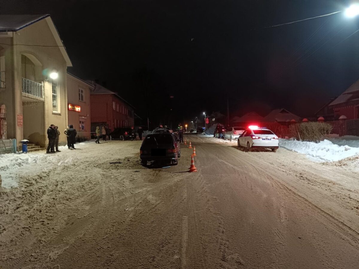 Два ВАЗа столкнулись в Тверской области, есть пострадавший