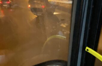 В Пролетарском районе Твери перевернулся автомобиль