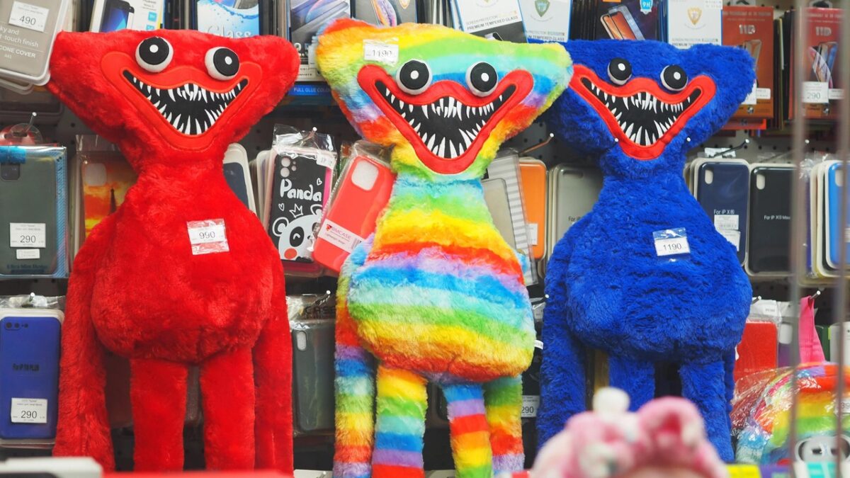 Роскачество обнаружило опасное химическое вещество в игрушках "Хагги Вагги"