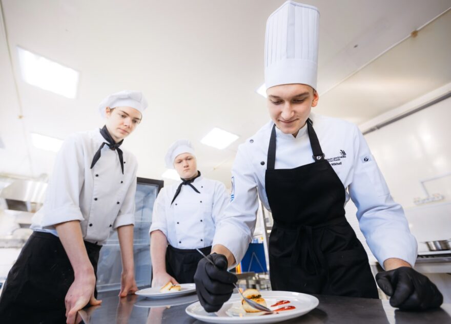 Тверскому колледжу сервиса и туризма исполнилось 90 лет