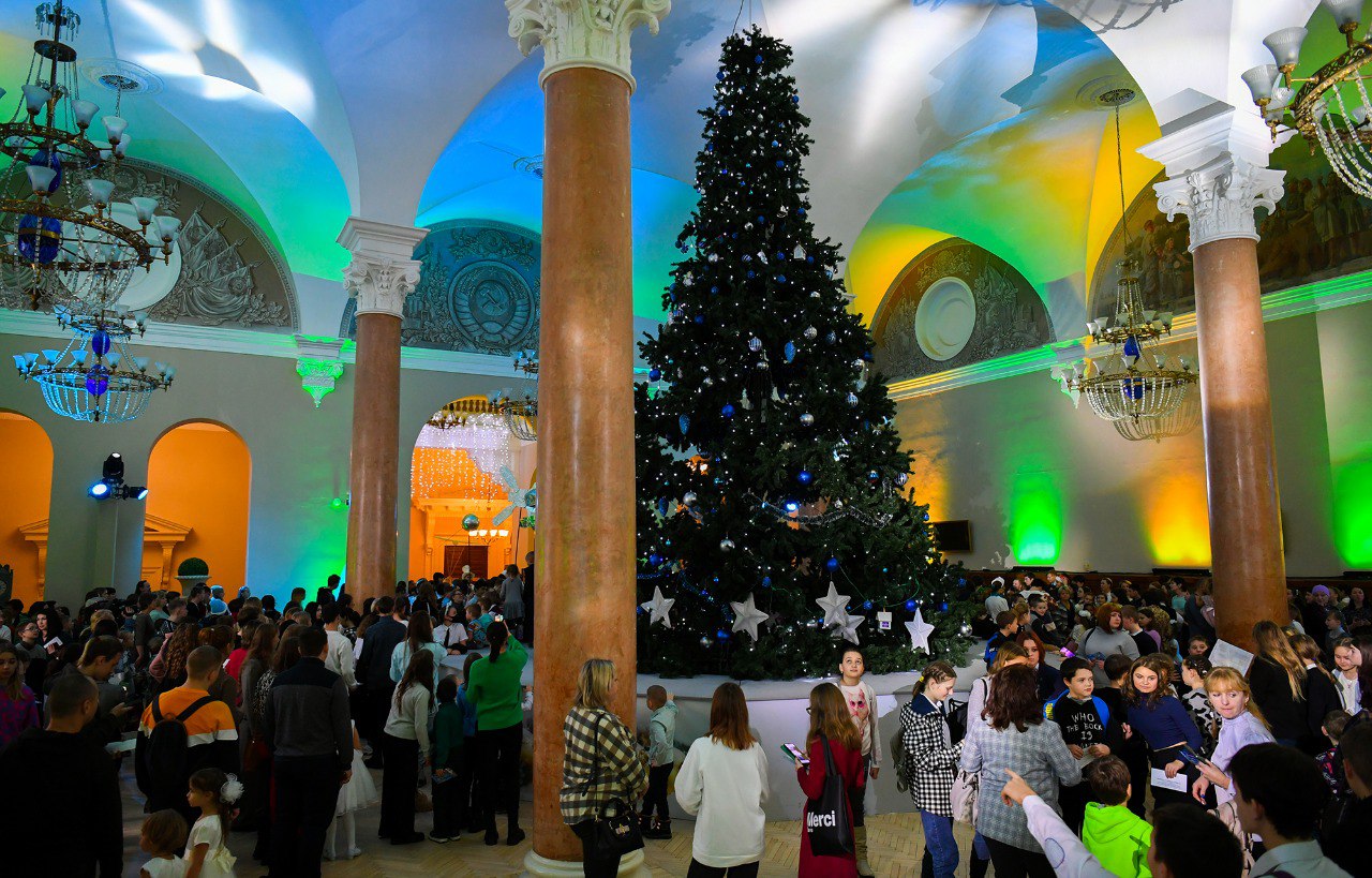 Тверской драмтеатр приглашает детей из области на новогодние ёлки