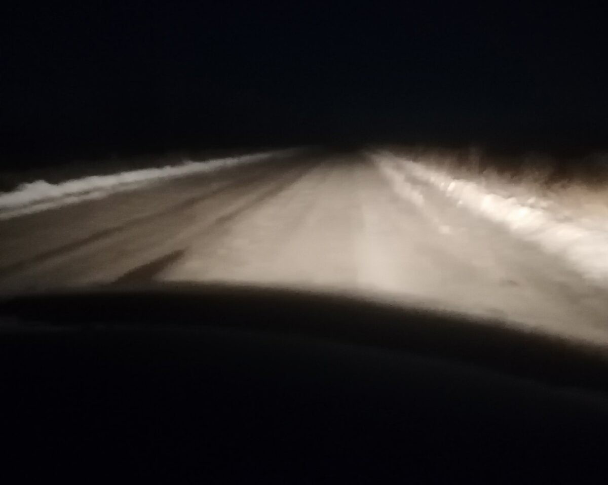 Водители жалуются на смертельно опасную дорогу под Тверью