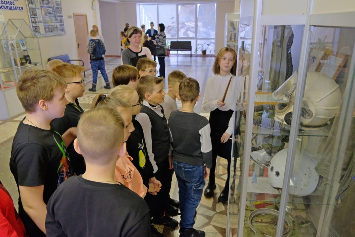 В Тверской области вспоминают летчика-космонавта Олега Макарова