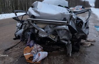 В ДТП на трассе в Тверской области погиб водитель, пассажиры пострадали В ДТП на трассе в Тверской области погиб водитель, пассажиры пострадали