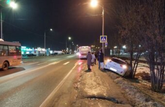 При ДТП в Твери пострадал маленький ребенок При ДТП в Твери пострадал маленький ребенок