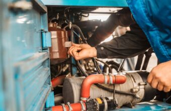 «Верхневолжское АТП» ищет технических специалистов: открыты вакансии для слесарей