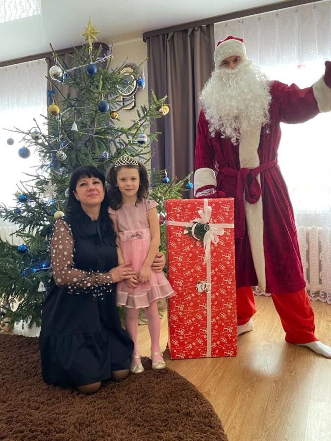 Тверской губернатор Игорь Руденя исполнил новогодние мечты 12 детей