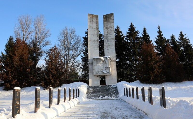 Игорь Руденя поздравил жителей Старицы с Днём освобождения города от немецко-фашистских захватчиков