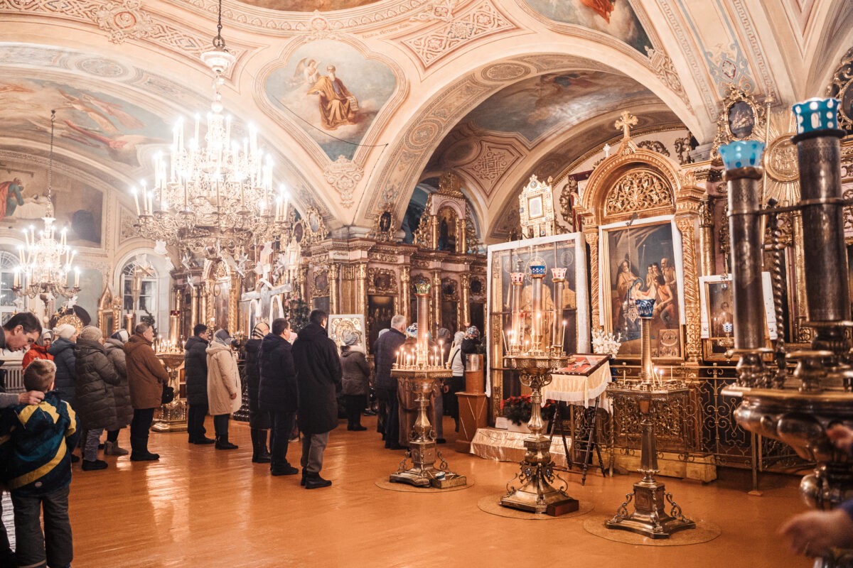 Игорь Руденя встретил Рождество Христово вместе с прихожанами храма в Конаковском районе