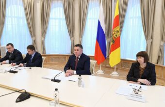 Губернатор Игорь Руденя и руководство ПАО «ЛУКОЙЛ» подписали соглашение о сотрудничестве