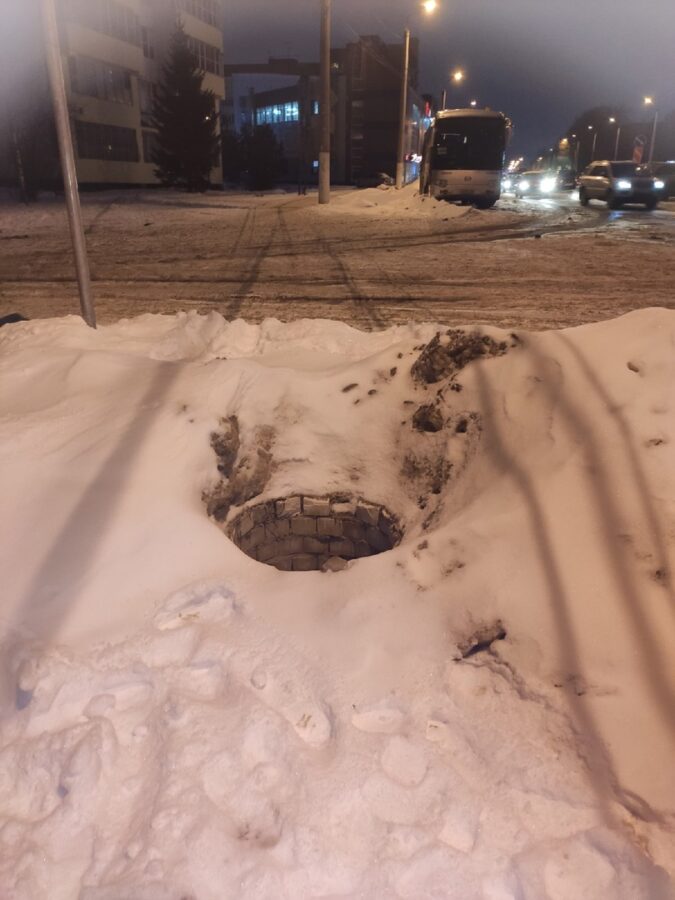 В Заволжском районе тверитяне могут провалиться в открытый колодец