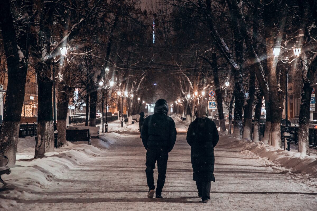 Полицейские напоминают жителям Тверской области об осторожности в праздничные дни