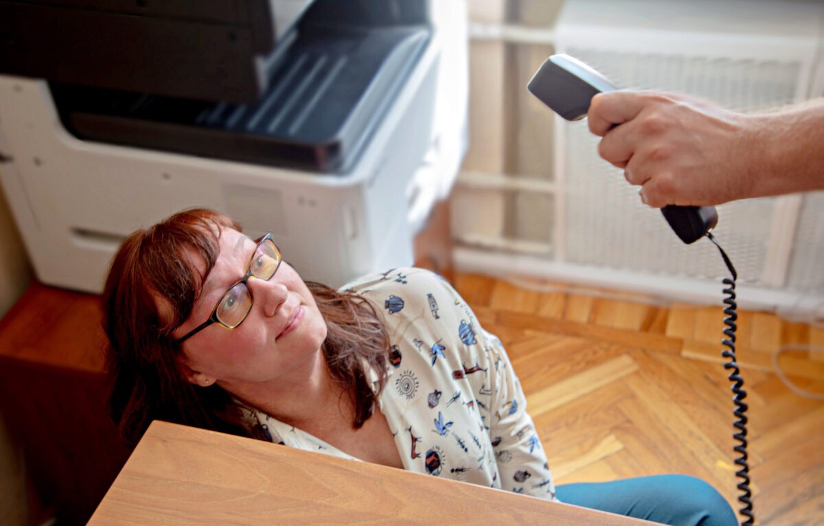 Айтишника-мошенника разыскивают в Тверской области