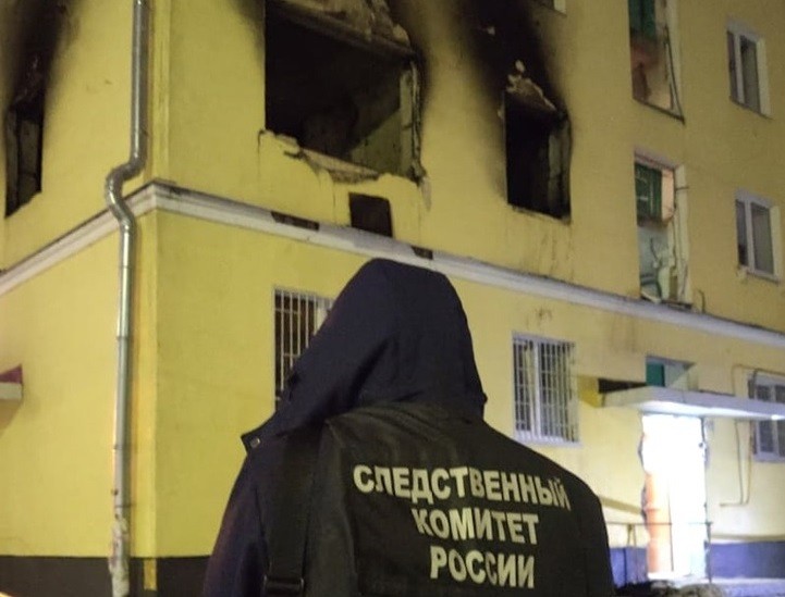 В Тверской области расследуют гибель мужчины, тело которого нашли в сгоревшей квартире