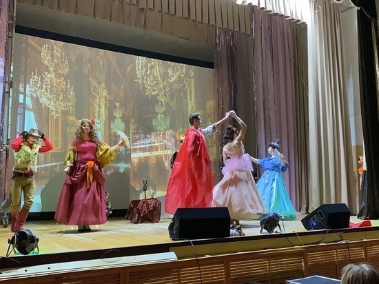 В Оленино прошло новогоднее представление для всей семьи