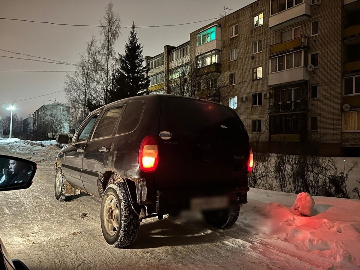 Пьяного водителя без прав остановили под Тверью