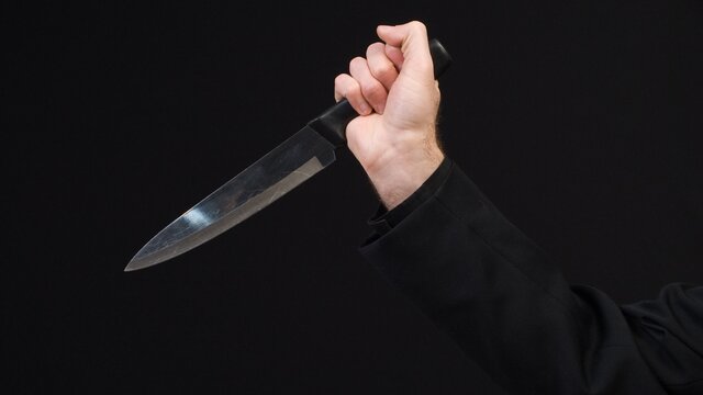 Мужчину из Тверской области посадят за покушение на убийство бывшего полицейского Мужчину из Тверской области посадят за покушение на убийство бывшего полицейского