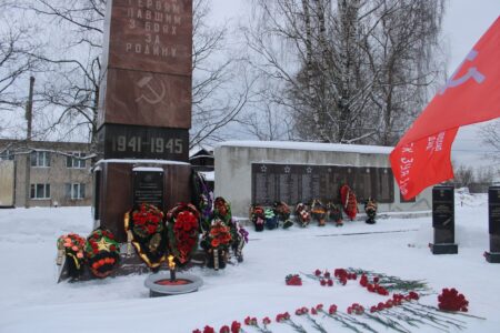 Губернатор поздравил жителей Западнодвинского округа с 81-летием освобождения территории Губернатор поздравил жителей Западнодвинского округа с 81-летием освобождения территории