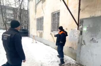 Следователи проверяют информацию об оказании небезопасных услуг жильцам дома в Твери