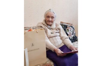 Игорь Руденя поздравил со 100-летием участницу Великой Отечественной войны