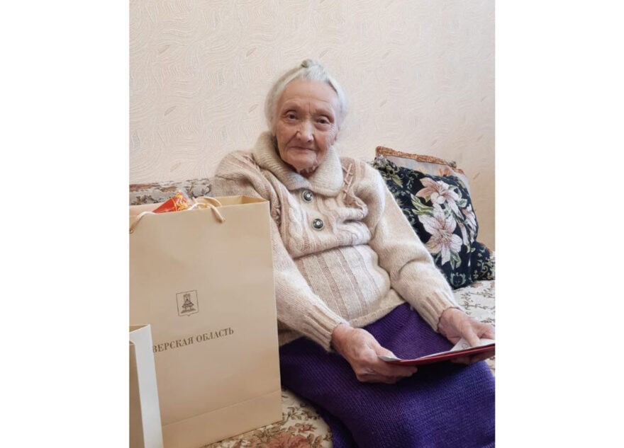 Игорь Руденя поздравил со 100-летием участницу Великой Отечественной войны