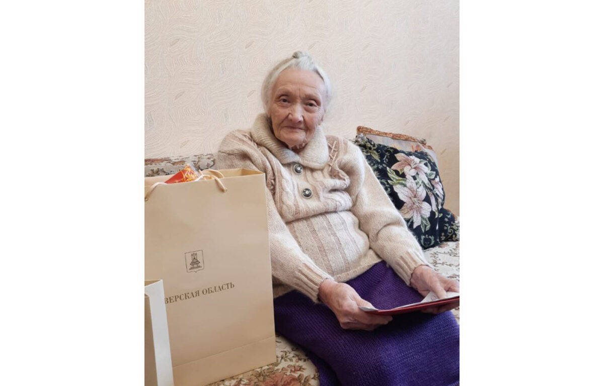 Игорь Руденя поздравил со 100-летием участницу Великой Отечественной войны