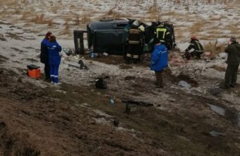 В Тверской области внедорожник съехал в кювет В Тверской области внедорожник съехал в кювет